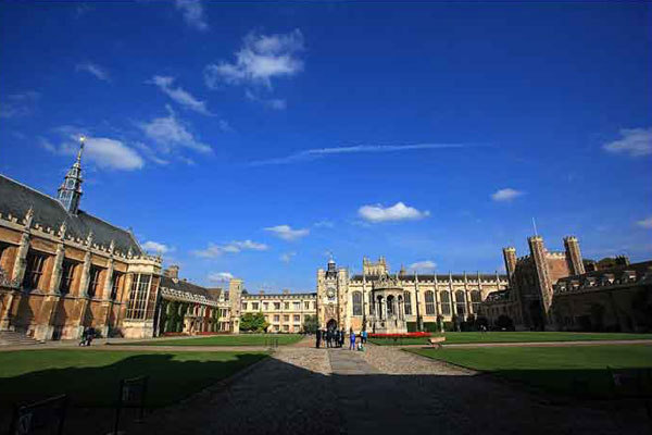 英国当地夏令营的价格