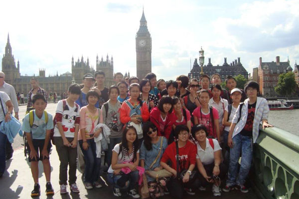 英国游学10天夏令营费用