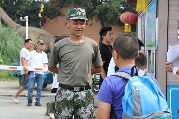 济南黄埔儿童特种兵夏令营