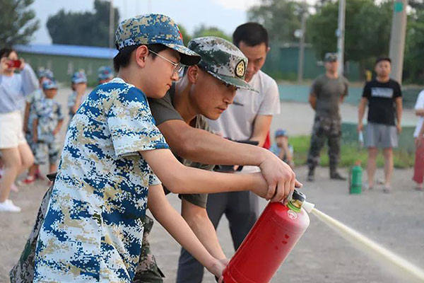 哈尔滨夏令营一周多少钱