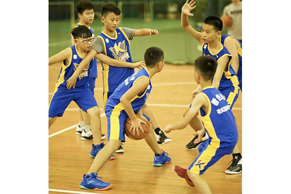 篮球夏令营7天多少钱